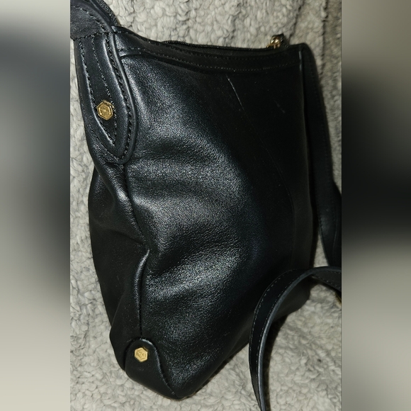 Lodis RFID Black Leather Crossbody Bag Zip Close  Adjustable Strap Purse - Picture 7 of 16